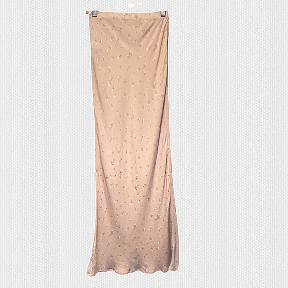 NWT Wild Fable Beige Floral Maxi Skirt Sz XXS - Picture 1 of 4